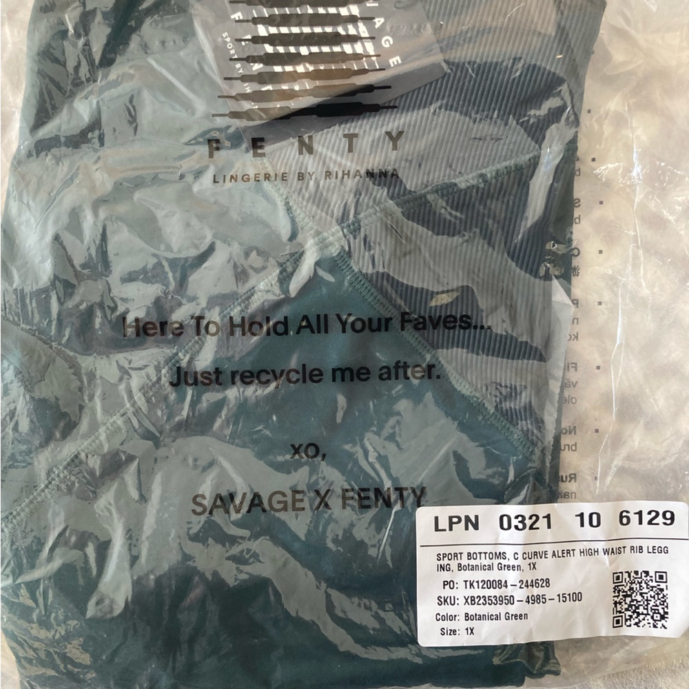 Savage xFenty leggings